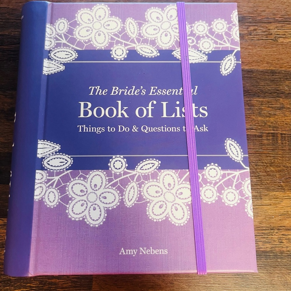 Purple Bride's Essential Book of Lists
